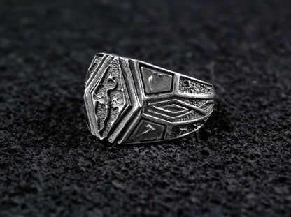 {{jewelry_for_geeks}} - {{ GameFanCraft}} Ring Silver Elder Scrolls Imperial Dragon ring with runes