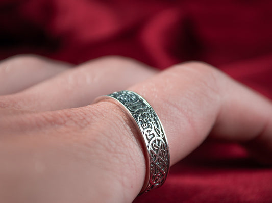 {{jewelry_for_geeks}} - {{ GameFanCraft}} Ring Silver Scandinavian ring with a rune Tiwaz