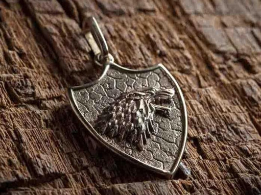 {{jewelry_for_geeks}} - {{ GameFanCraft}} Pendant Brass House Stark Wolf Head Pendant