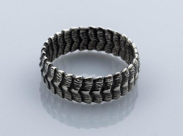 {{jewelry_for_geeks}} - {{ GameFanCraft}} Ring Silver Targaryen House Dragon Scales ring