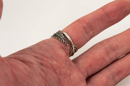 {{jewelry_for_geeks}} - {{ GameFanCraft}} Ring Silver Bird feather ring