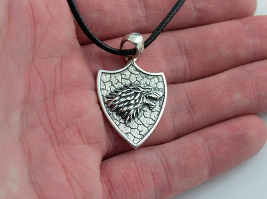 {{jewelry_for_geeks}} - {{ GameFanCraft}} Pendant Silver House Stark Wolf Head Pendant