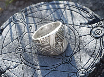 {{jewelry_for_geeks}} - {{ GameFanCraft}} Ring Silver Elder Scrolls Imperial Dragon ring with runes