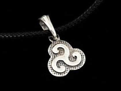 {{jewelry_for_geeks}} - {{ GameFanCraft}} Pendant Silver Map Marker LARP Pendant Fantasy jewelry Handmade Necklace