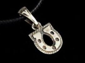 {{jewelry_for_geeks}} - {{ GameFanCraft}} Pendant Silver Map Marker Horseshoe LARP Pendant