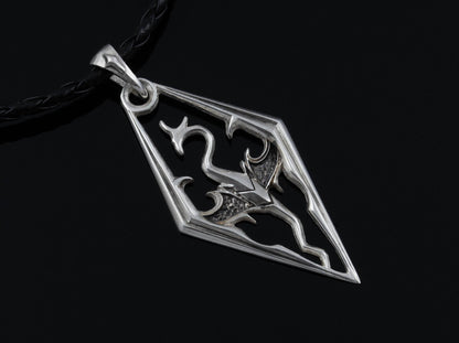 {{jewelry_for_geeks}} - {{ GameFanCraft}} Pendant Brass Imperial Dragon Pendant
