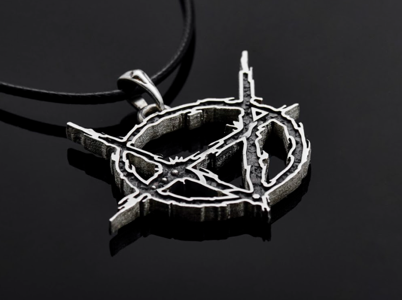 {{jewelry_for_geeks}} - {{ GameFanCraft}} Pendant Silver Brujah Clan pendant