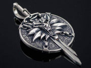 {{jewelry_for_geeks}} - {{ GameFanCraft}} Pendant Silver Witcher Wolf Head Pendant with Swords
