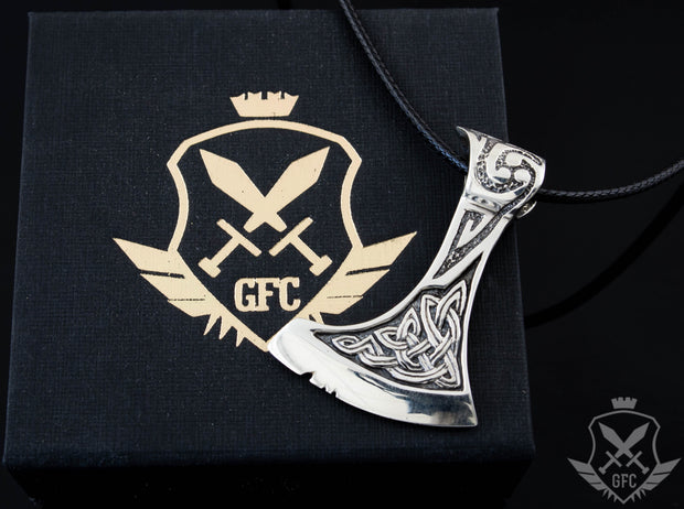 {{jewelry_for_geeks}} - {{ GameFanCraft}} Pendant Silver Viking pendant battle Axe, Celtic pattern jewelry, Scandinavian triskele pendant