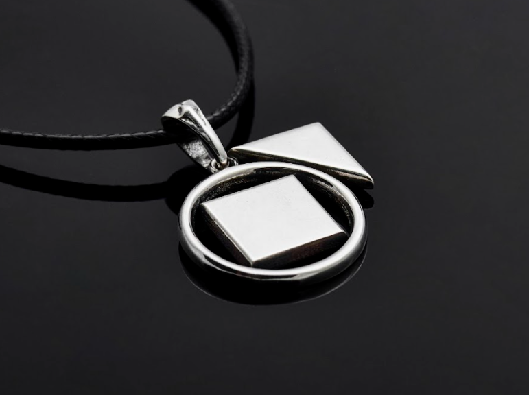 {{jewelry_for_geeks}} - {{ GameFanCraft}} Pendant Silver Tremere Clan pendant