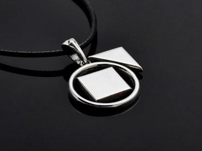 {{jewelry_for_geeks}} - {{ GameFanCraft}} Pendant Silver Tremere Clan pendant