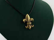 {{jewelry_for_geeks}} - {{ GameFanCraft}} Pendant Silver Heraldic Lily Pendant