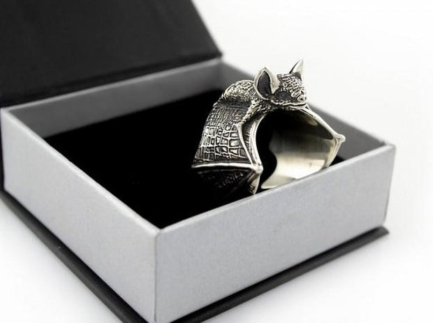 {{jewelry_for_geeks}} - {{ GameFanCraft}} Ring Silver Gothic Bat Ring