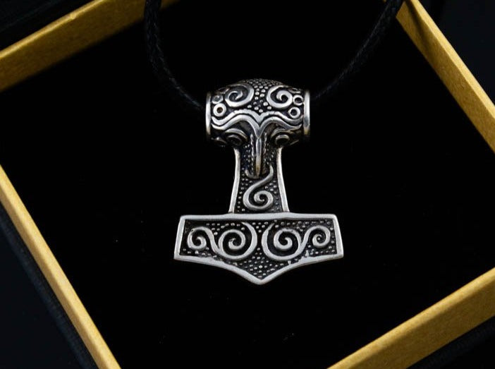 {{jewelry_for_geeks}} - {{ GameFanCraft}} Pendant Brass Viking's Thor's Hammer (Mjolnir) Pendant