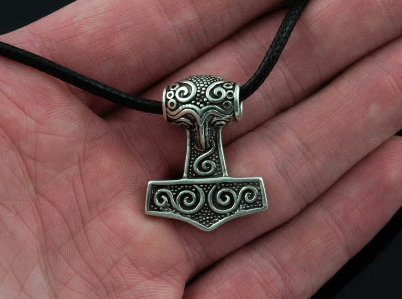 {{jewelry_for_geeks}} - {{ GameFanCraft}} Pendant Brass Viking's Thor's Hammer (Mjolnir) Pendant